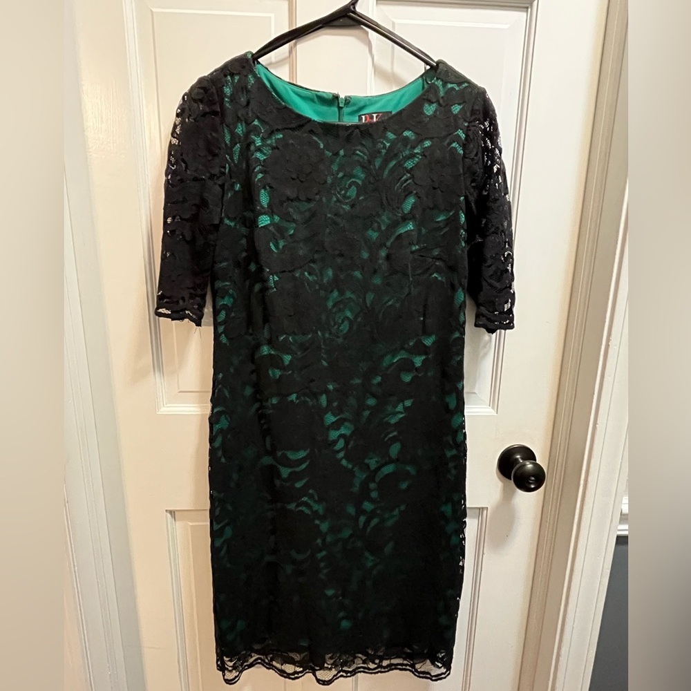 R&K Black and Green Lace Midi Dress - Size 10 (069)